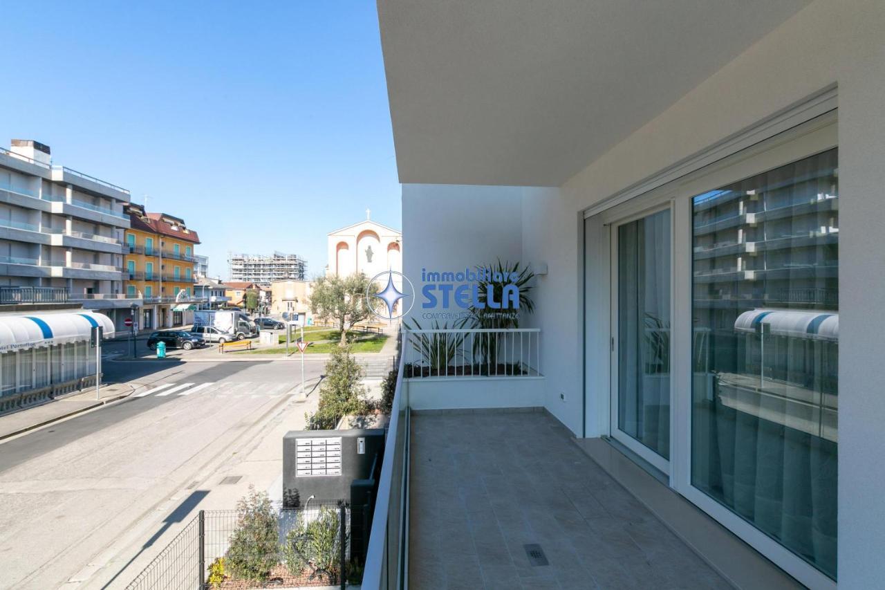Condominio Medusa Lido di Jesolo Bagian luar foto