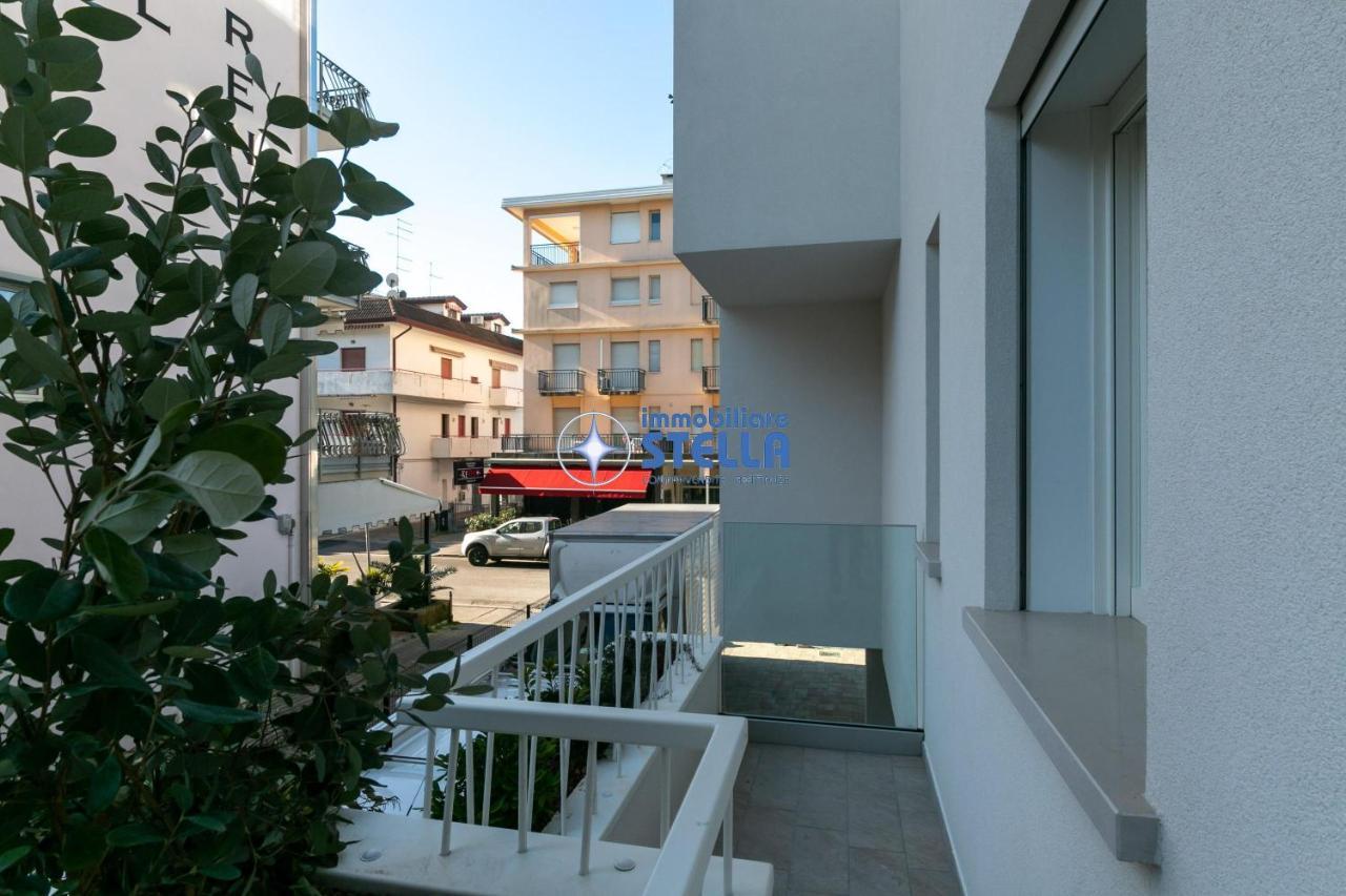 Condominio Medusa Lido di Jesolo Bagian luar foto