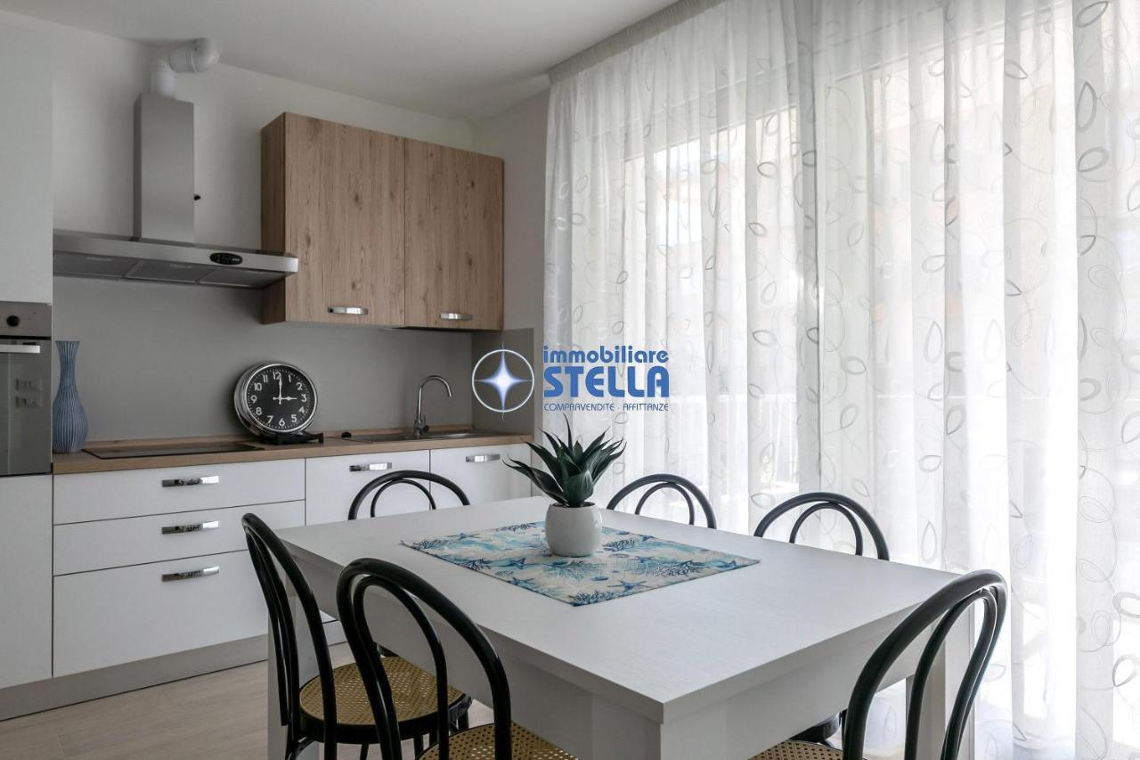 Condominio Medusa Lido di Jesolo Bagian luar foto