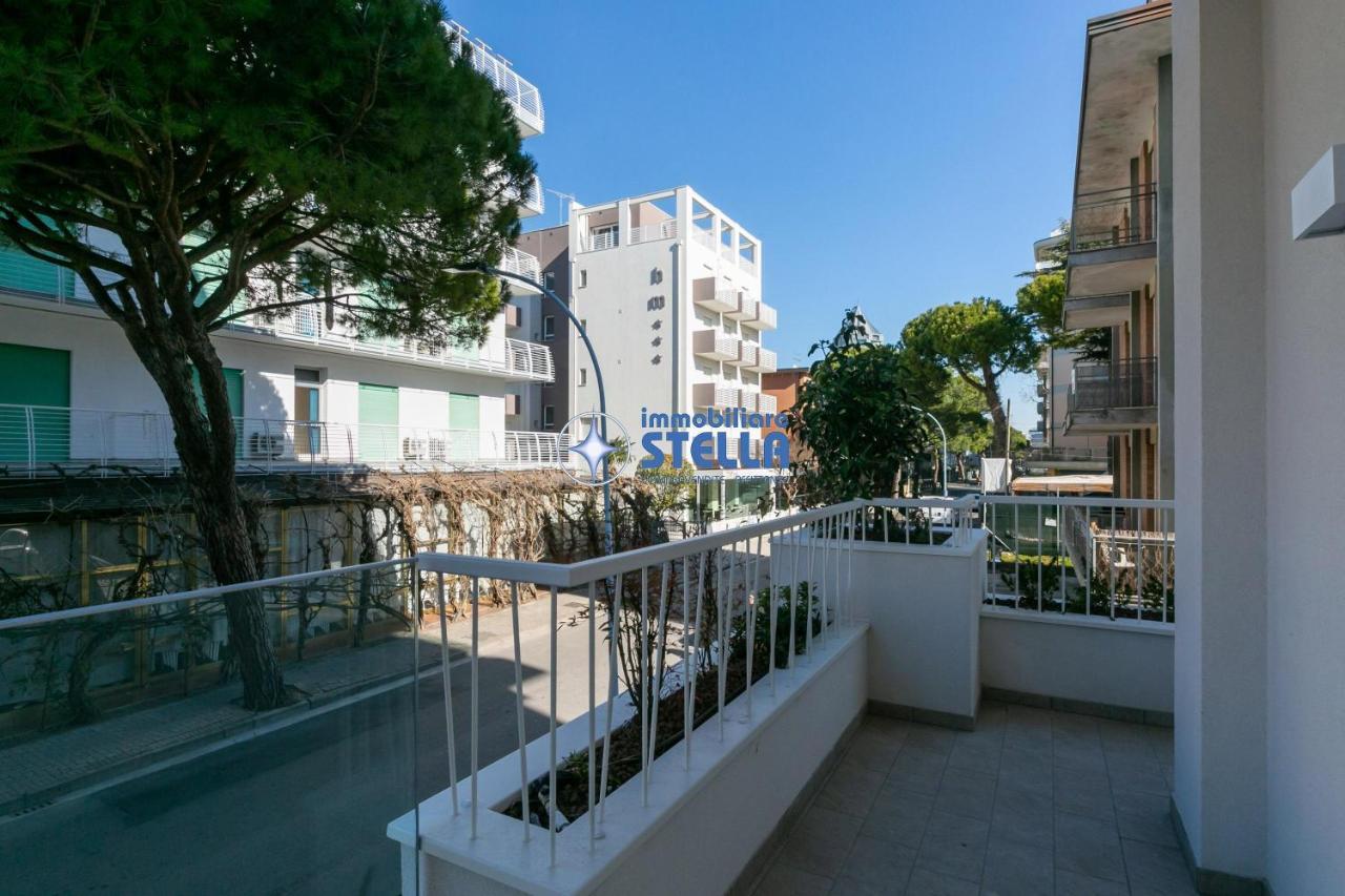 Condominio Medusa Lido di Jesolo Bagian luar foto