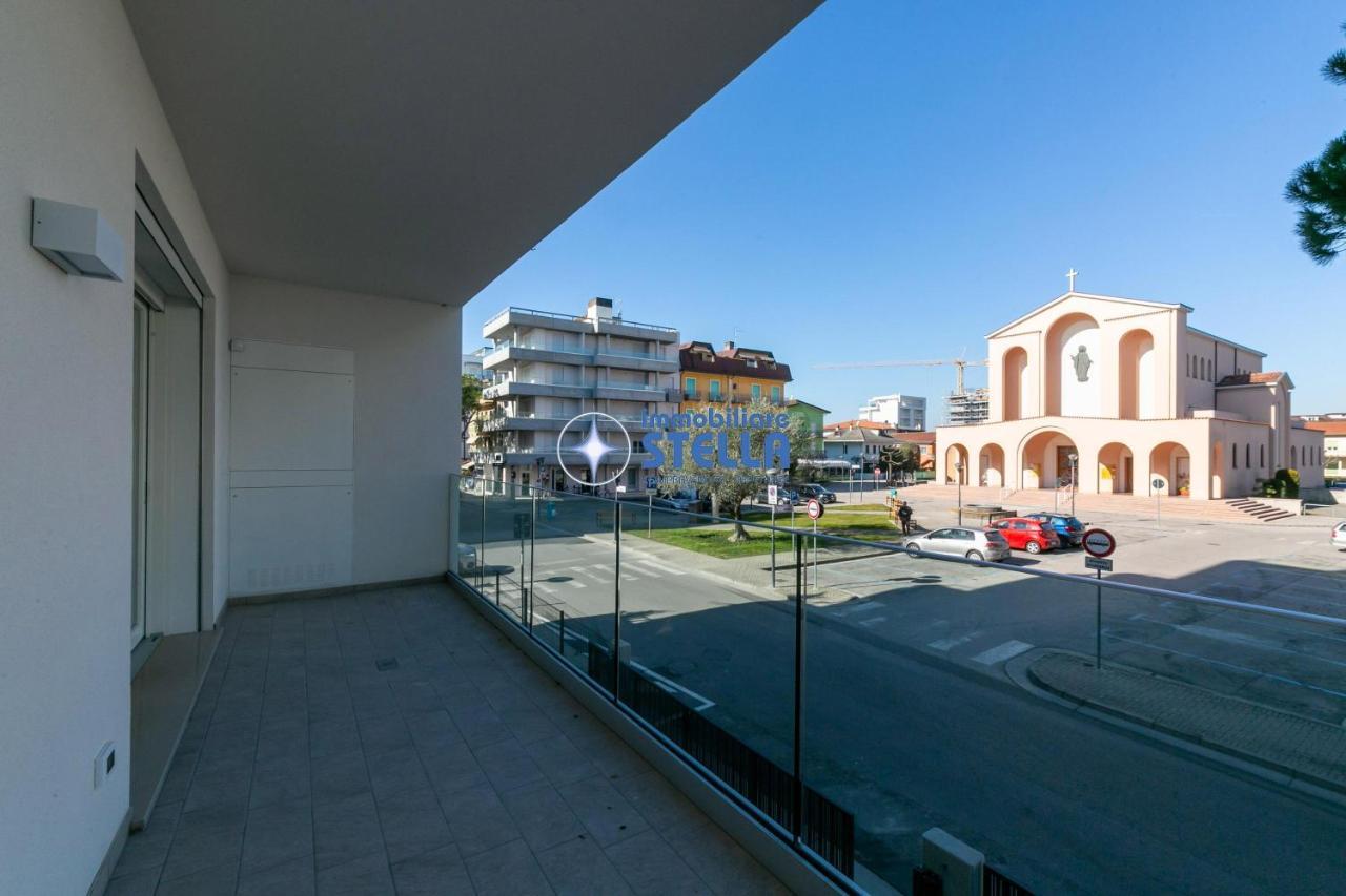 Condominio Medusa Lido di Jesolo Bagian luar foto